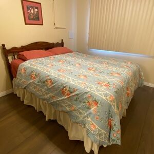 Vintage Cohama Riverdale 1989 Floral Blue and Cream Bedding Set and extra fabric